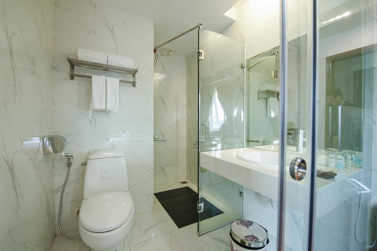 Sao Bang Hotel Hanoi Buitenkant foto